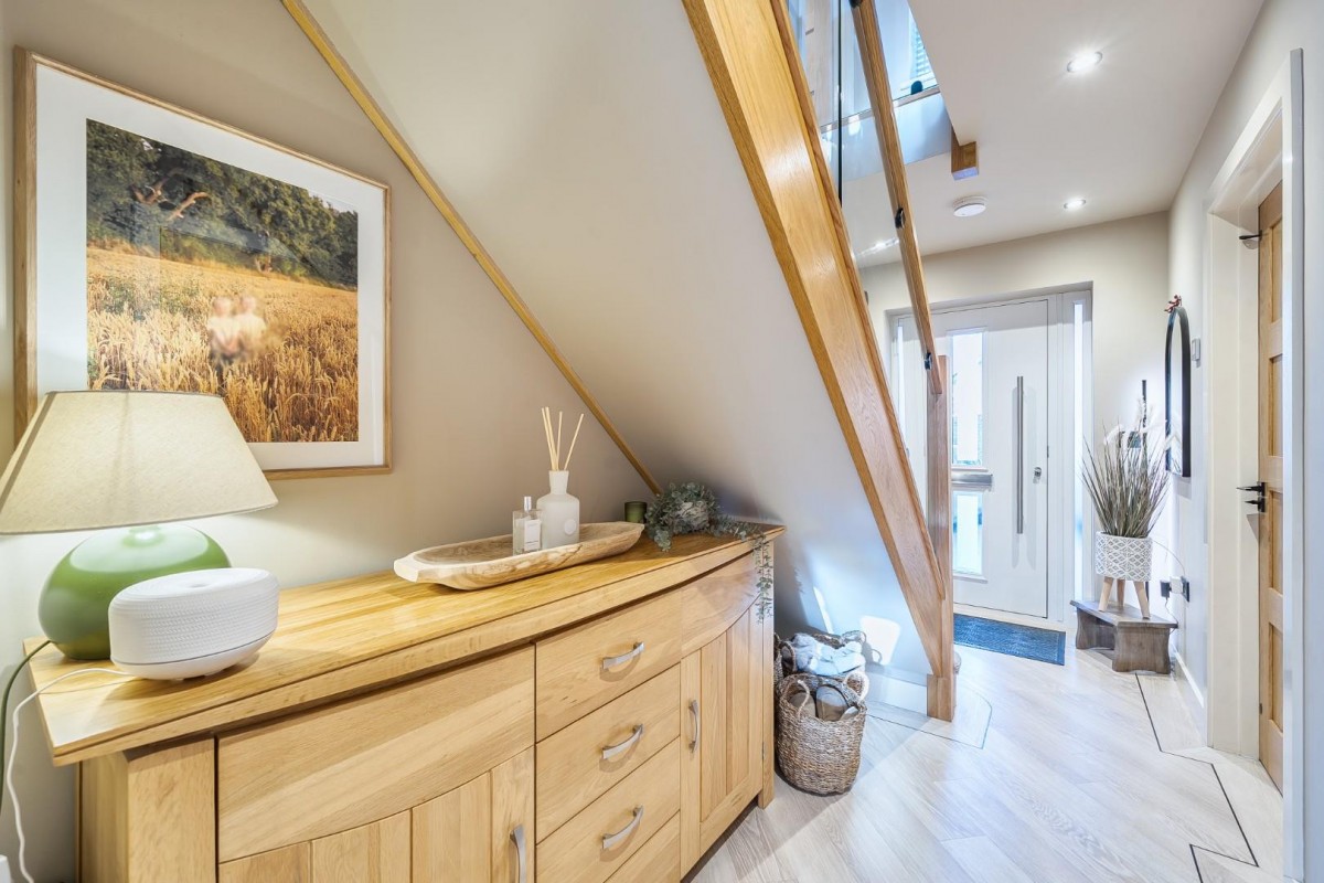 Pumphouse Lane, Redditch