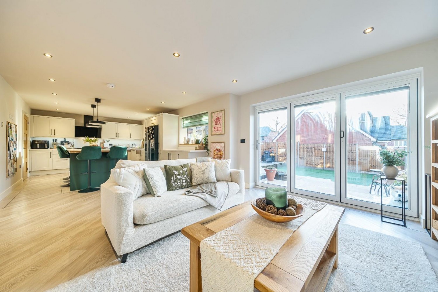 Pumphouse Lane, Redditch