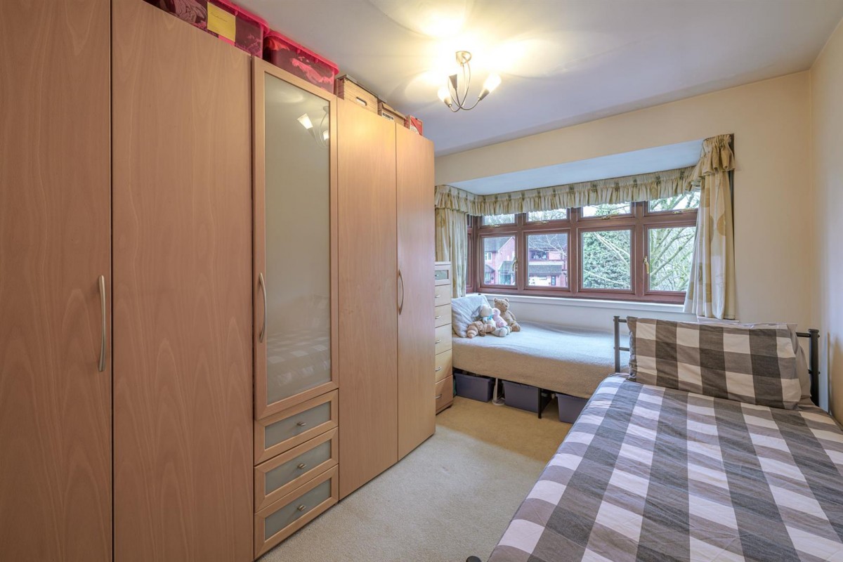 Wainwright Close, Wall Heath, DY6 0AJ