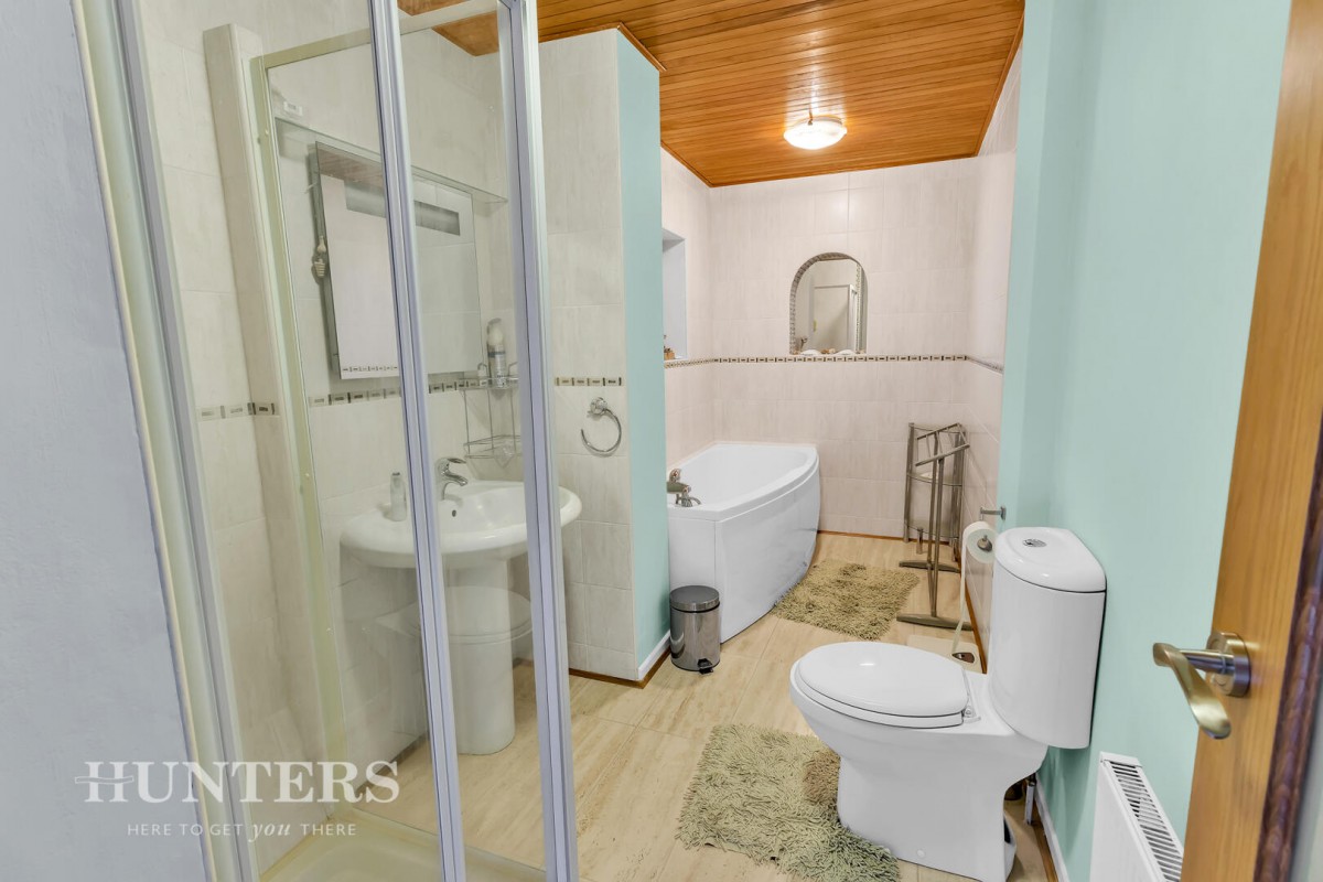 Shore Mount, Littleborough, OL15 8EW