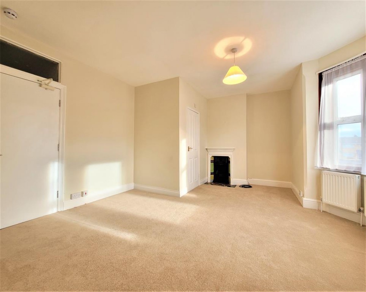 Brisbane Road, Reading, Reading, RG30 2PE