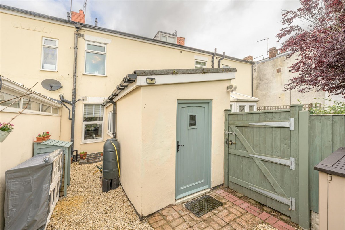 Worcester Street, Norton, DY8 1AX