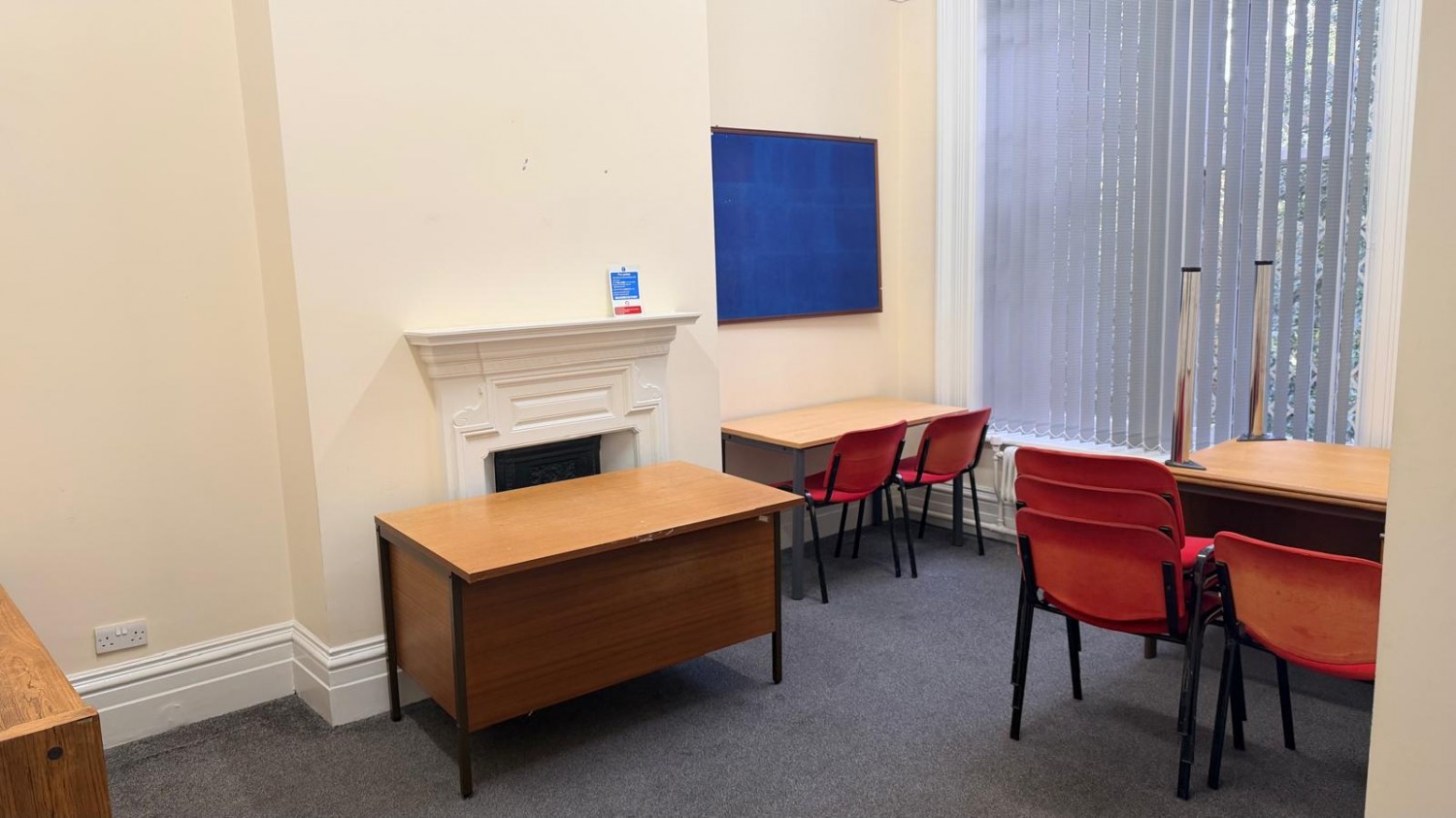 Track Road, Batley, WF17 7AA