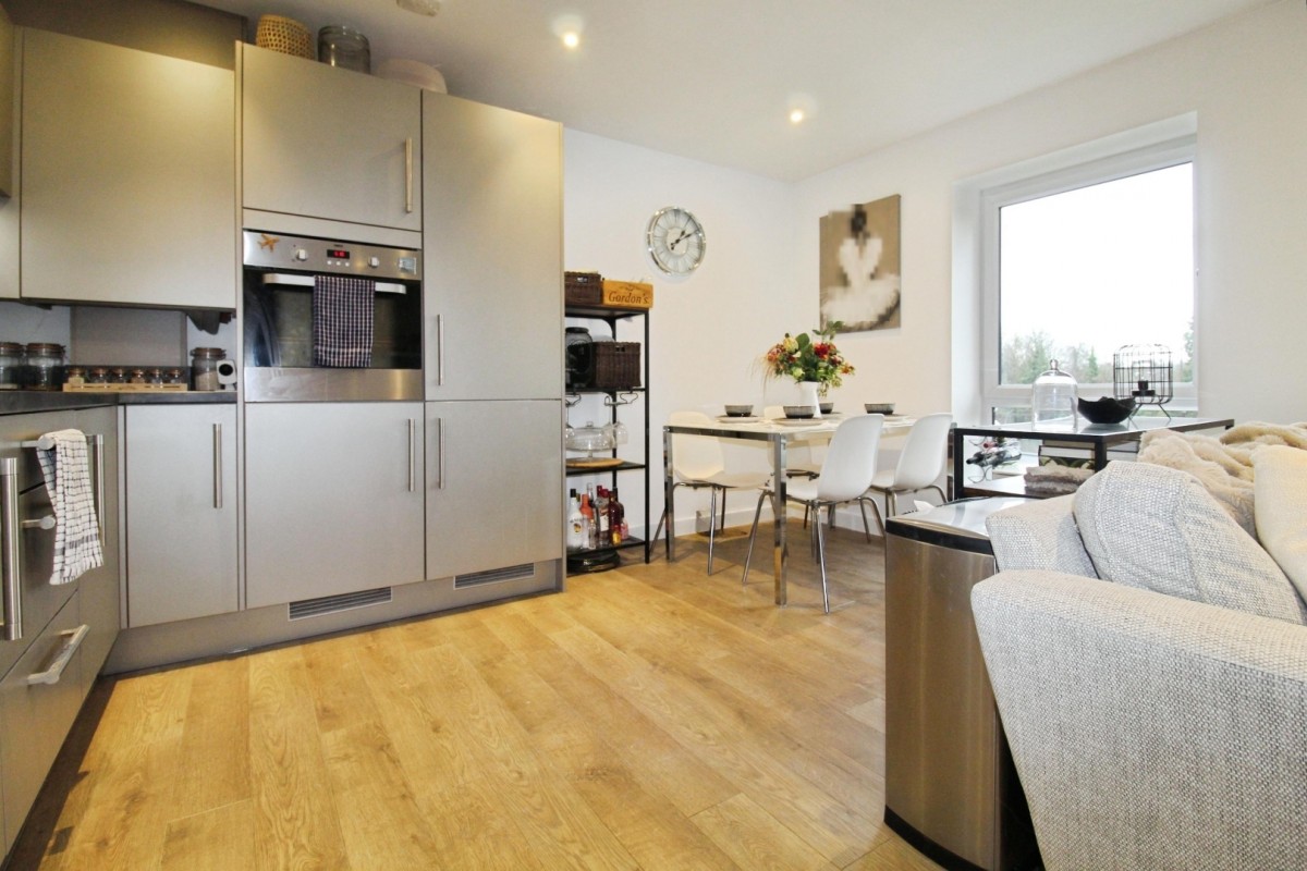 Hazlemere Marina, Waltham Abbey