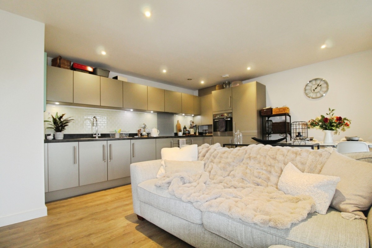 Hazlemere Marina, Waltham Abbey