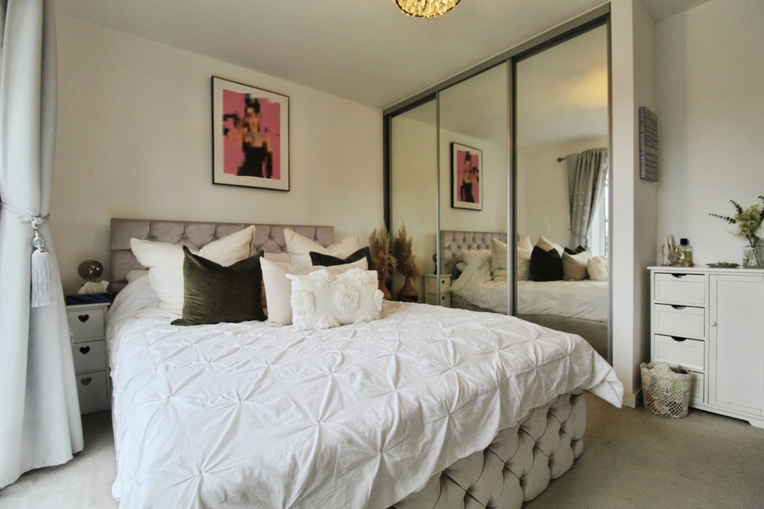 Hazlemere Marina, Waltham Abbey