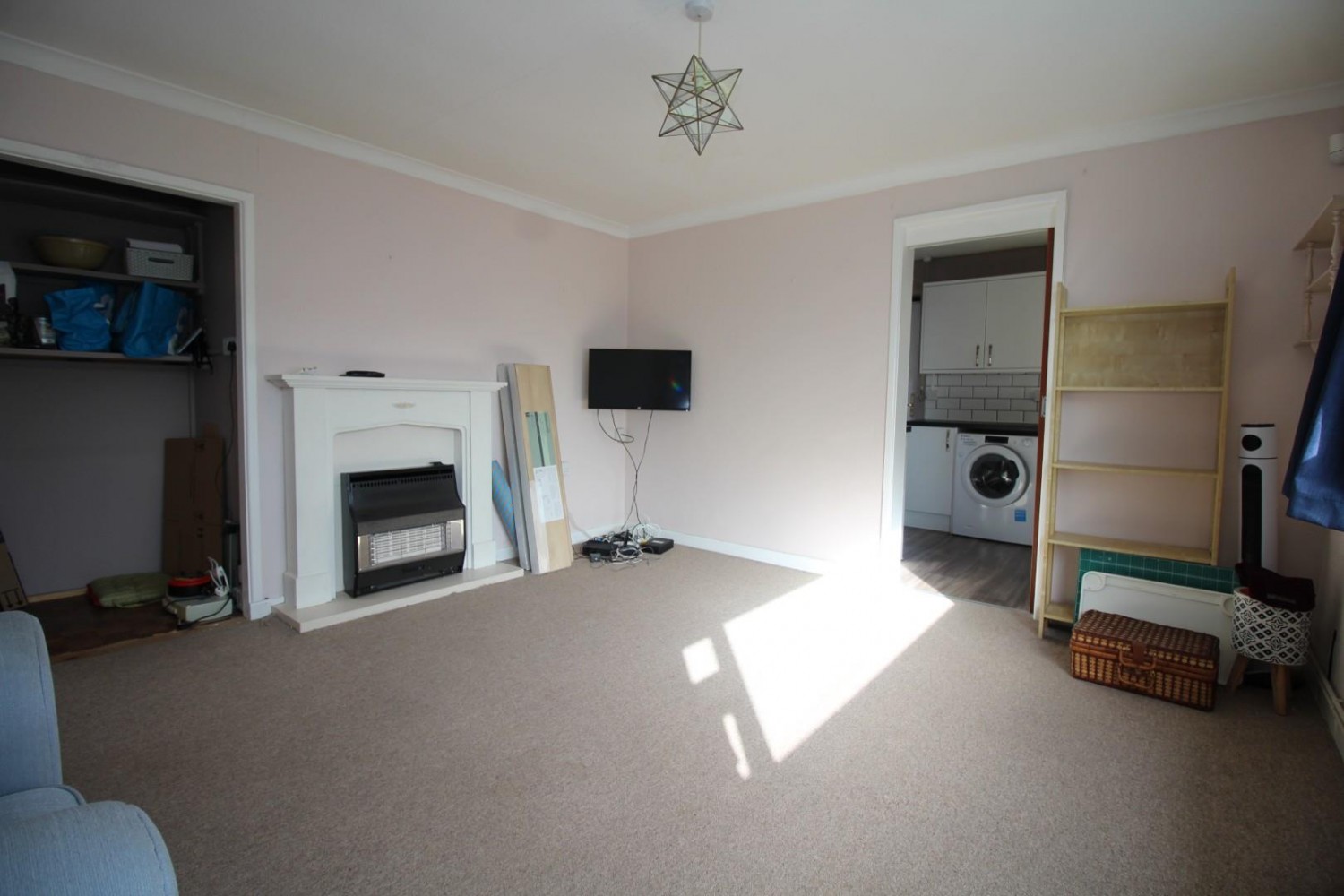 Davids Lane, Alveston