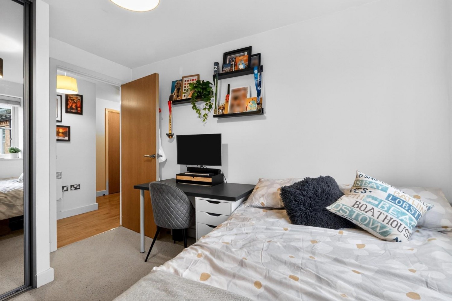 Birch Close, Huntington