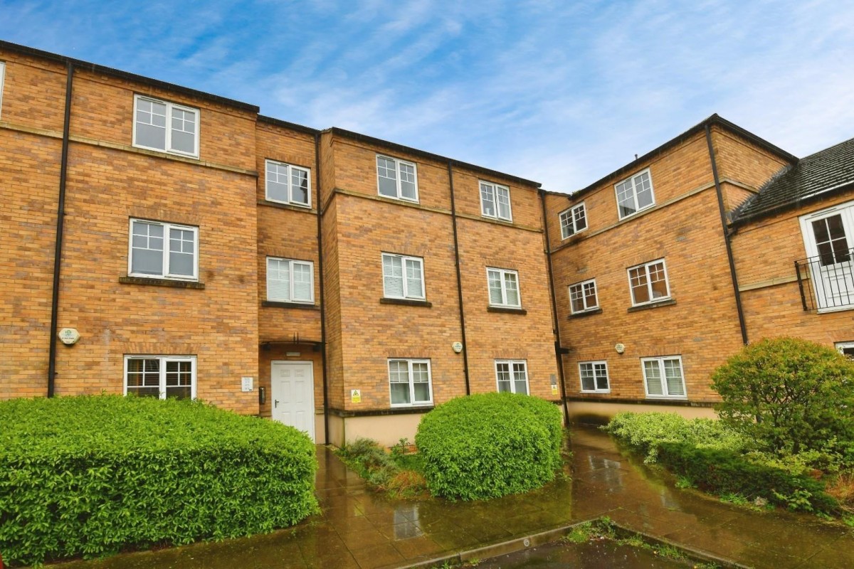 Birch Close, Huntington