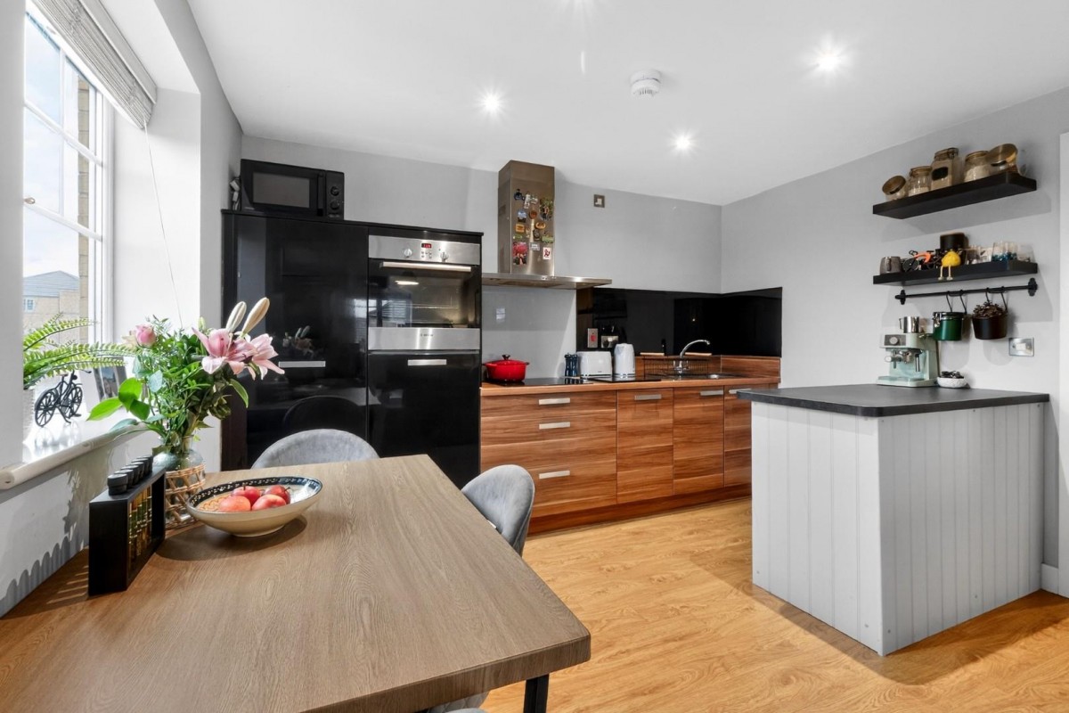 Birch Close, Huntington