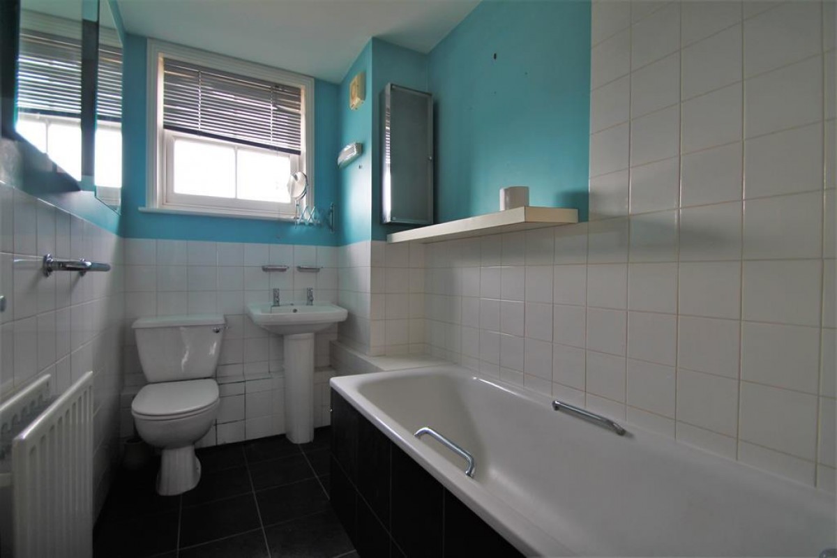 Heritage Quay, Commercial Place, Gravesend, DA12 2BF