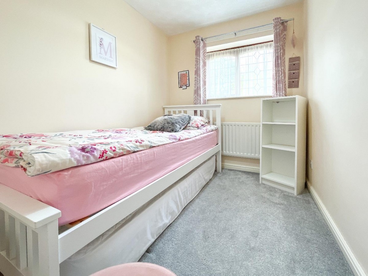 Chadwick Crescent, Oxford Park Dewsbury