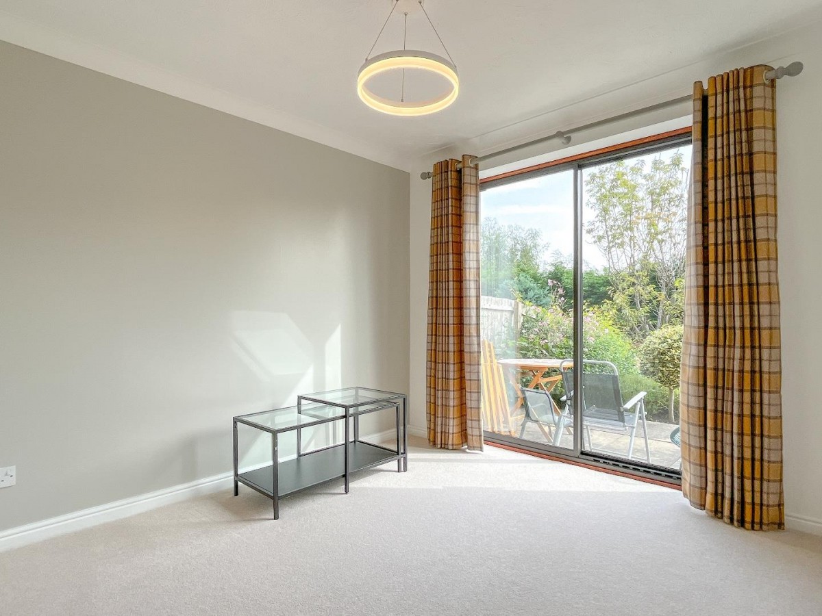 Chadwick Crescent, Oxford Park Dewsbury