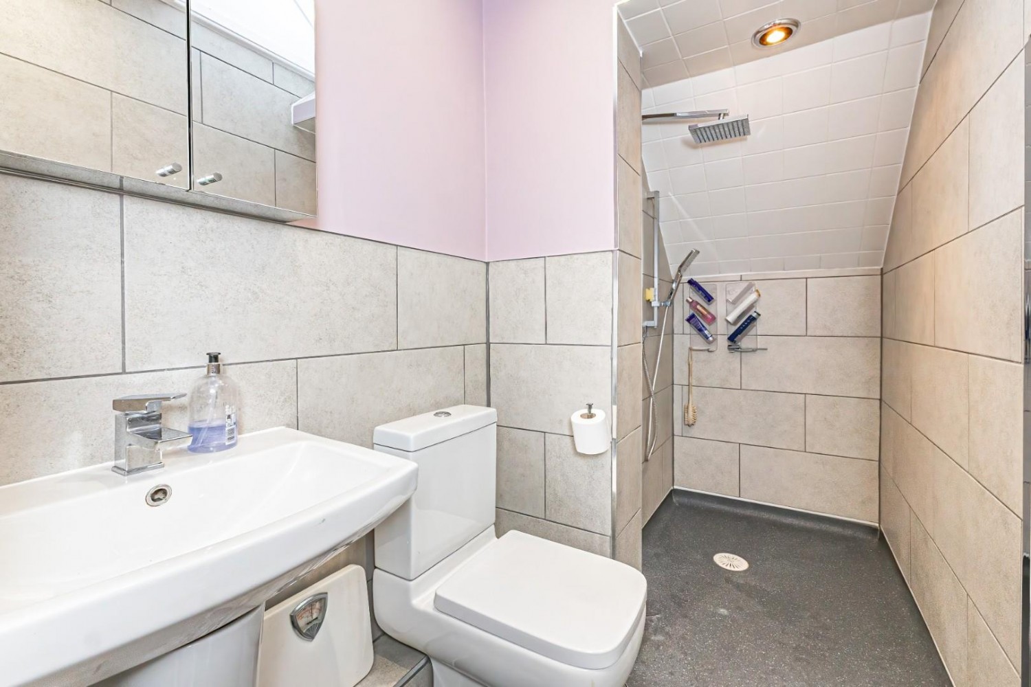 Woodside, Eaton Bray