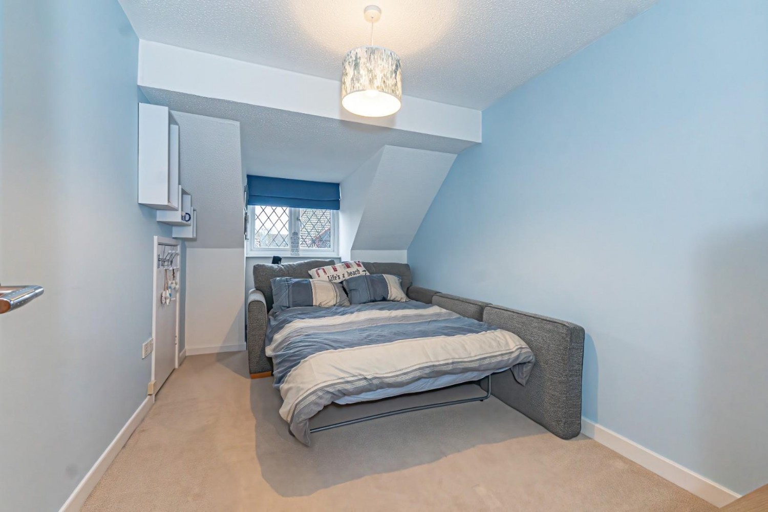 Woodside, Eaton Bray