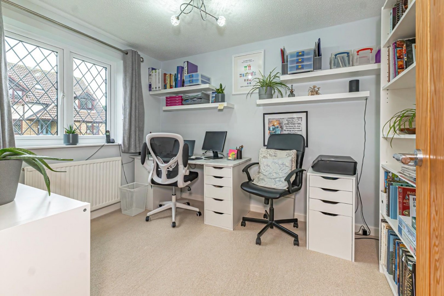 Woodside, Eaton Bray