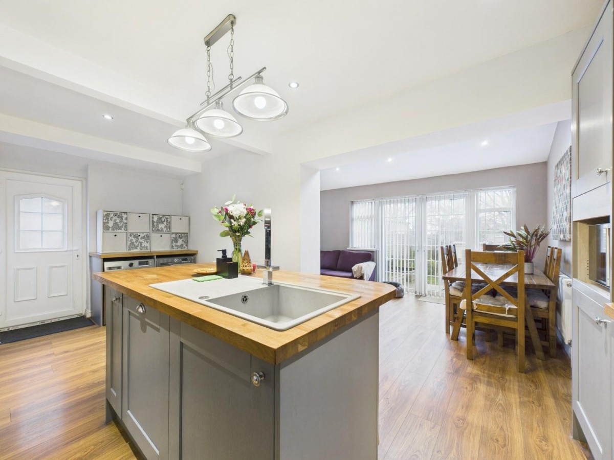 Stoneyridge Avenue, Bradford