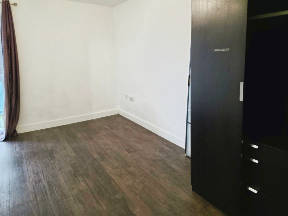 Academy Way, Dagenham, RM8