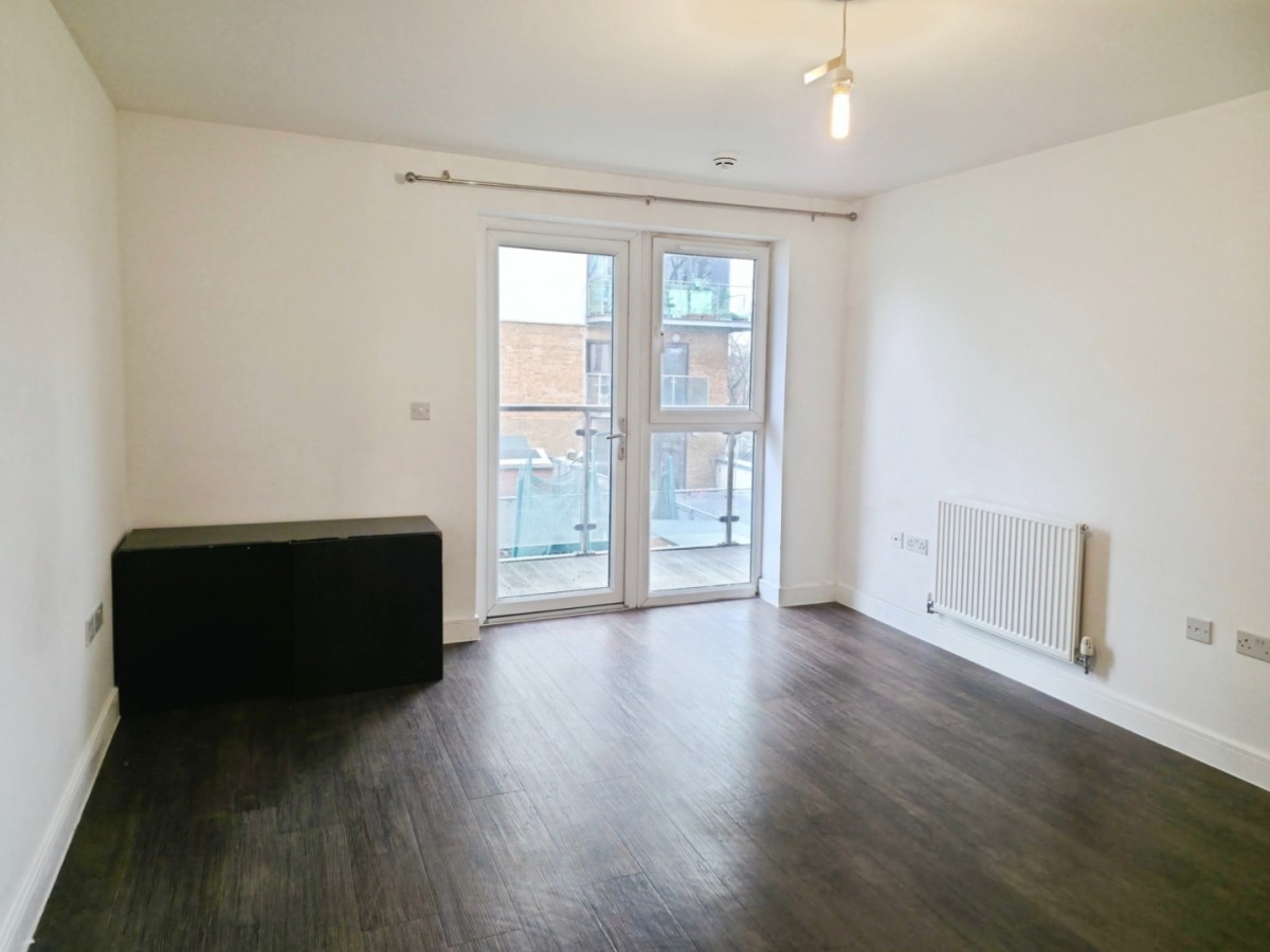 Academy Way, Dagenham, RM8