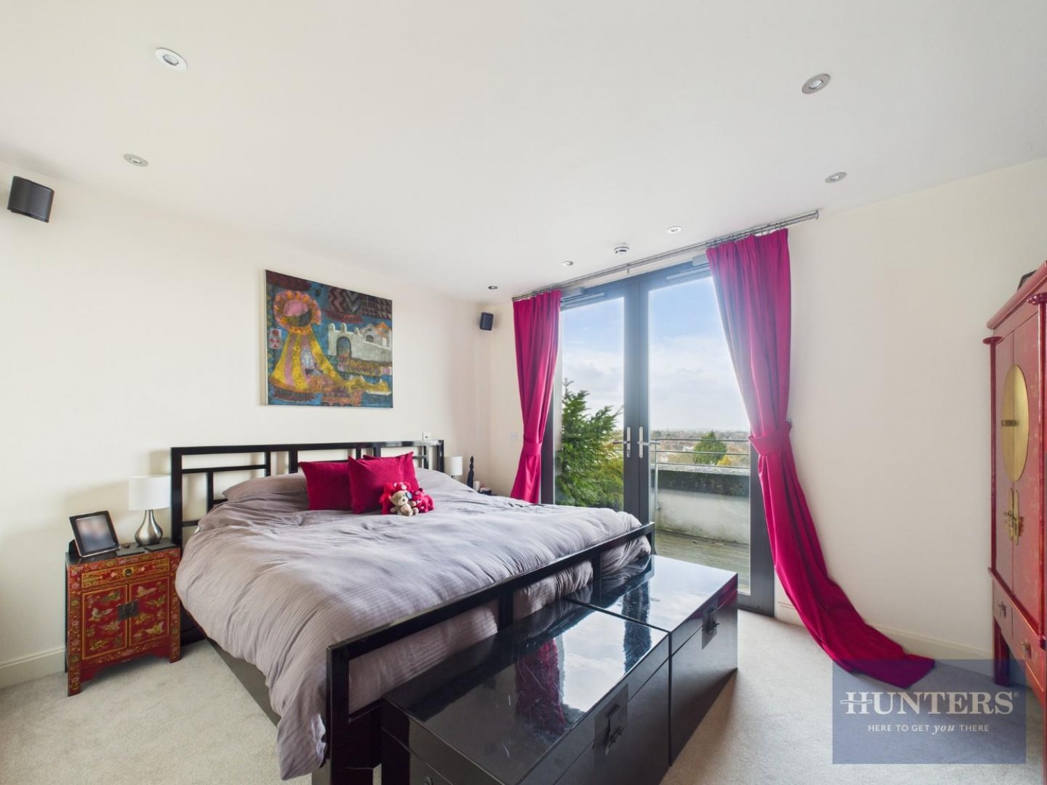 St James Walk, Honeybourne Way, Cheltenham