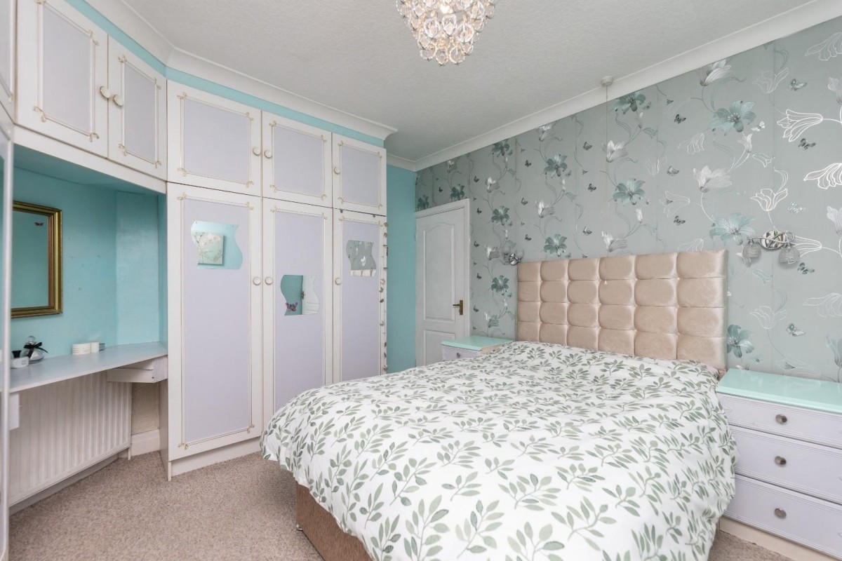 Lower Mickletown, Leeds