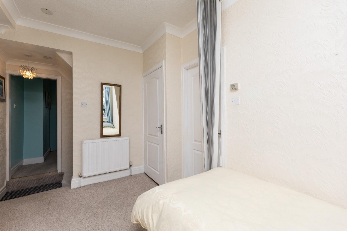 Lower Mickletown, Leeds