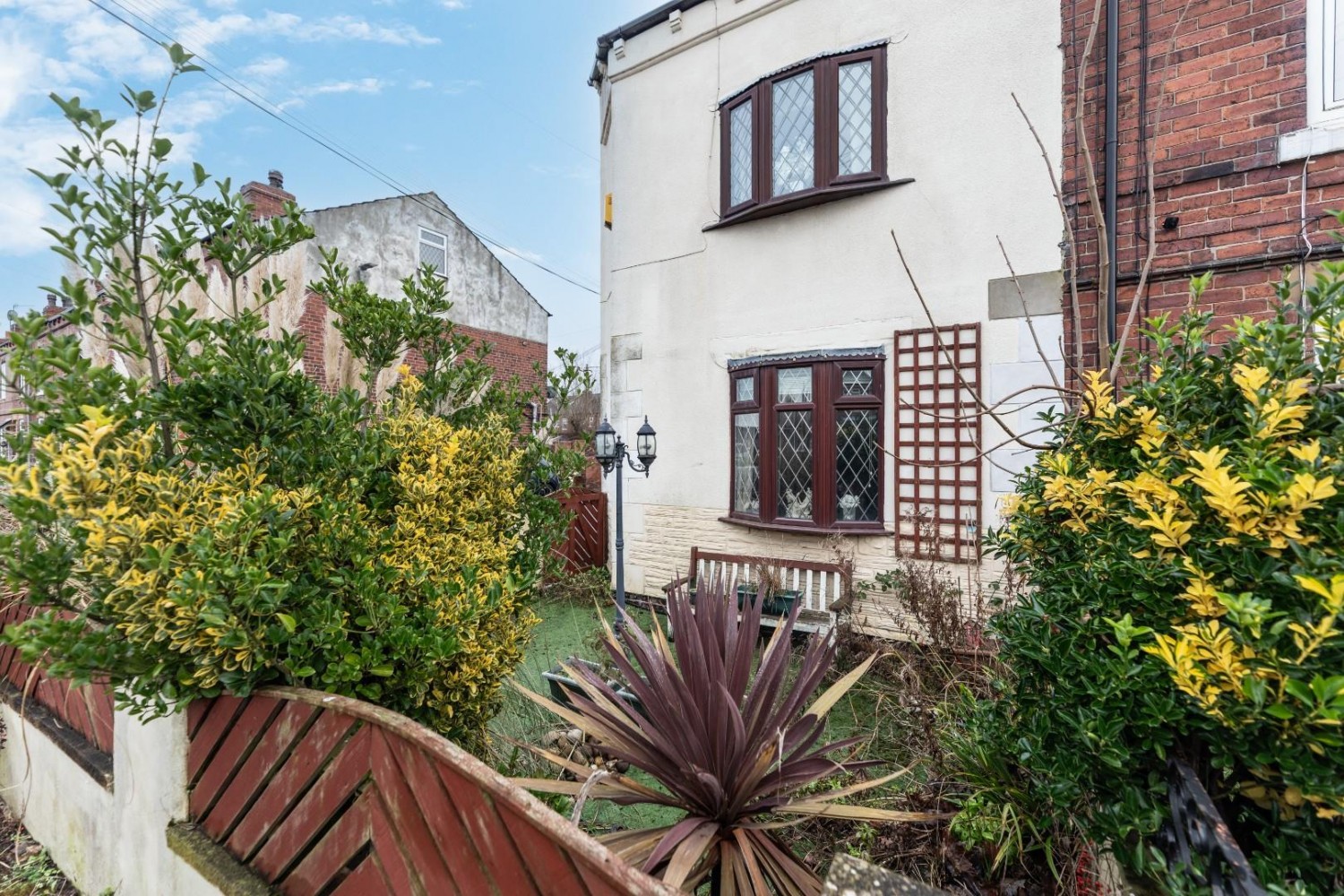 Lower Mickletown, Leeds