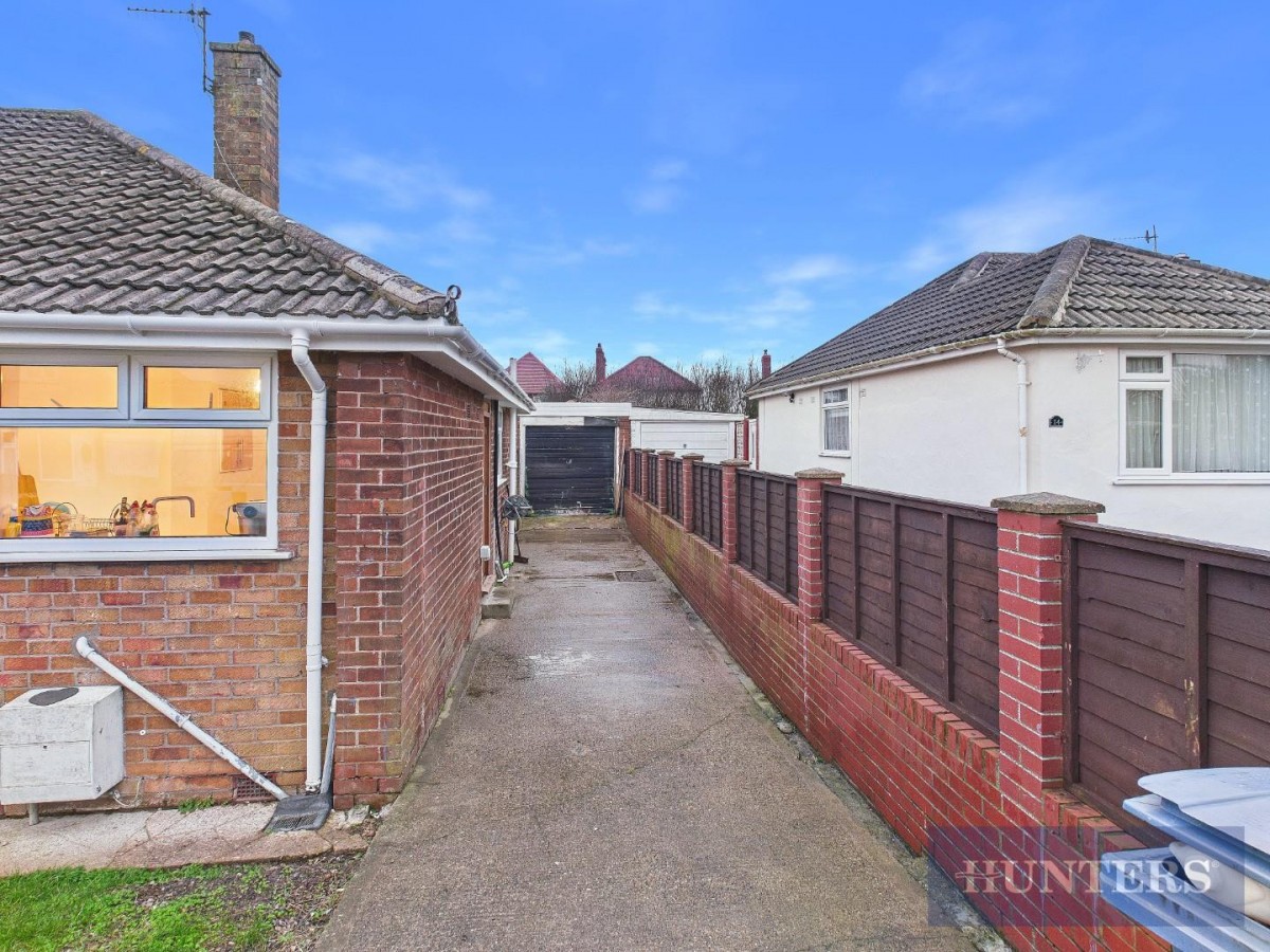 Sea View Drive, Scarborough