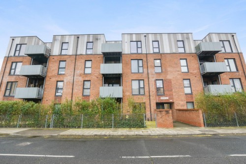 Melling Drive, Enfield, EN1