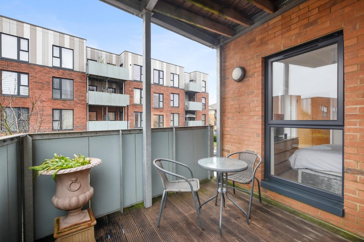 Melling Drive, Enfield, EN1