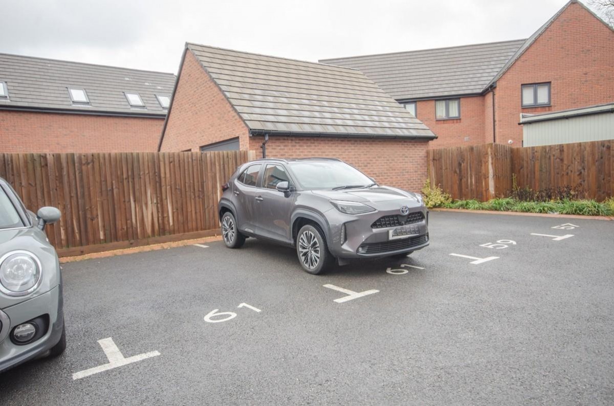 Jenkins Way, Frenchay, Bristol, BS16 2NS