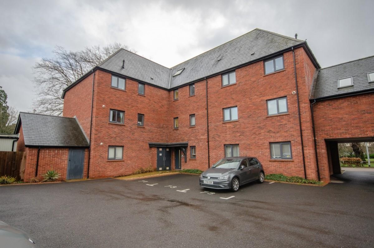 Jenkins Way, Frenchay, Bristol, BS16 2NS