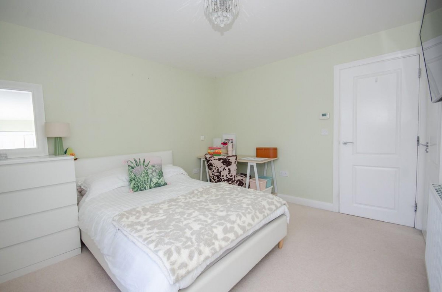 Richmond Grove, Mangotsfield, Bristol, BS16 9AN