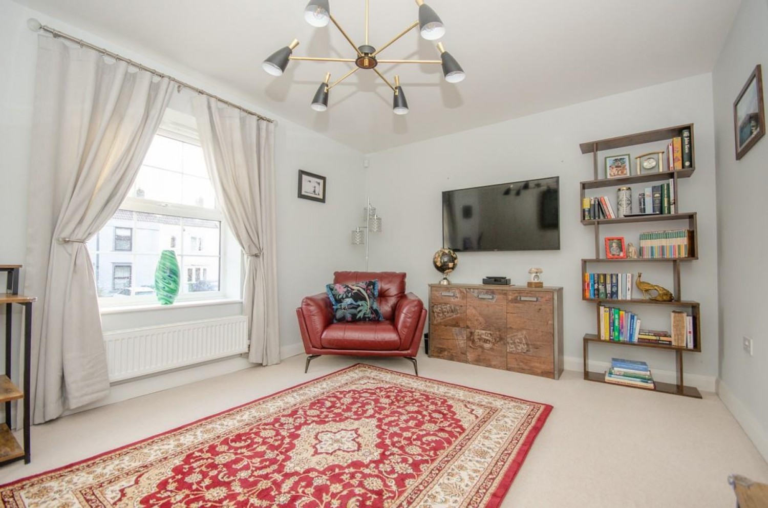 Richmond Grove, Mangotsfield, Bristol, BS16 9AN