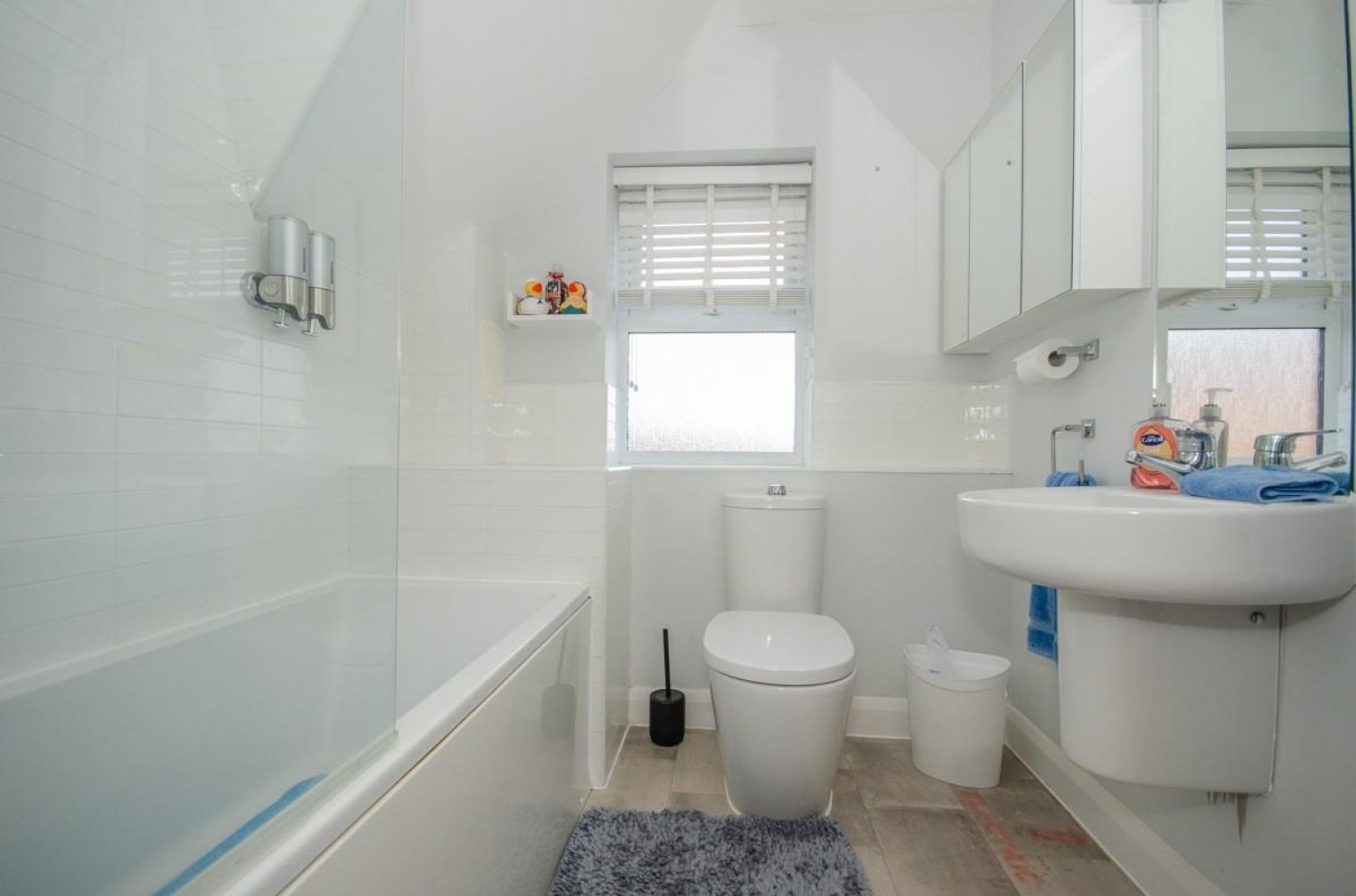 Richmond Grove, Mangotsfield, Bristol, BS16 9AN