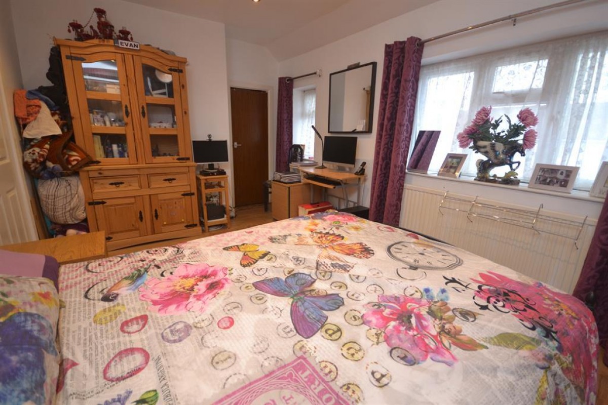 Salcombe Road, Reading, RG2 7LJ