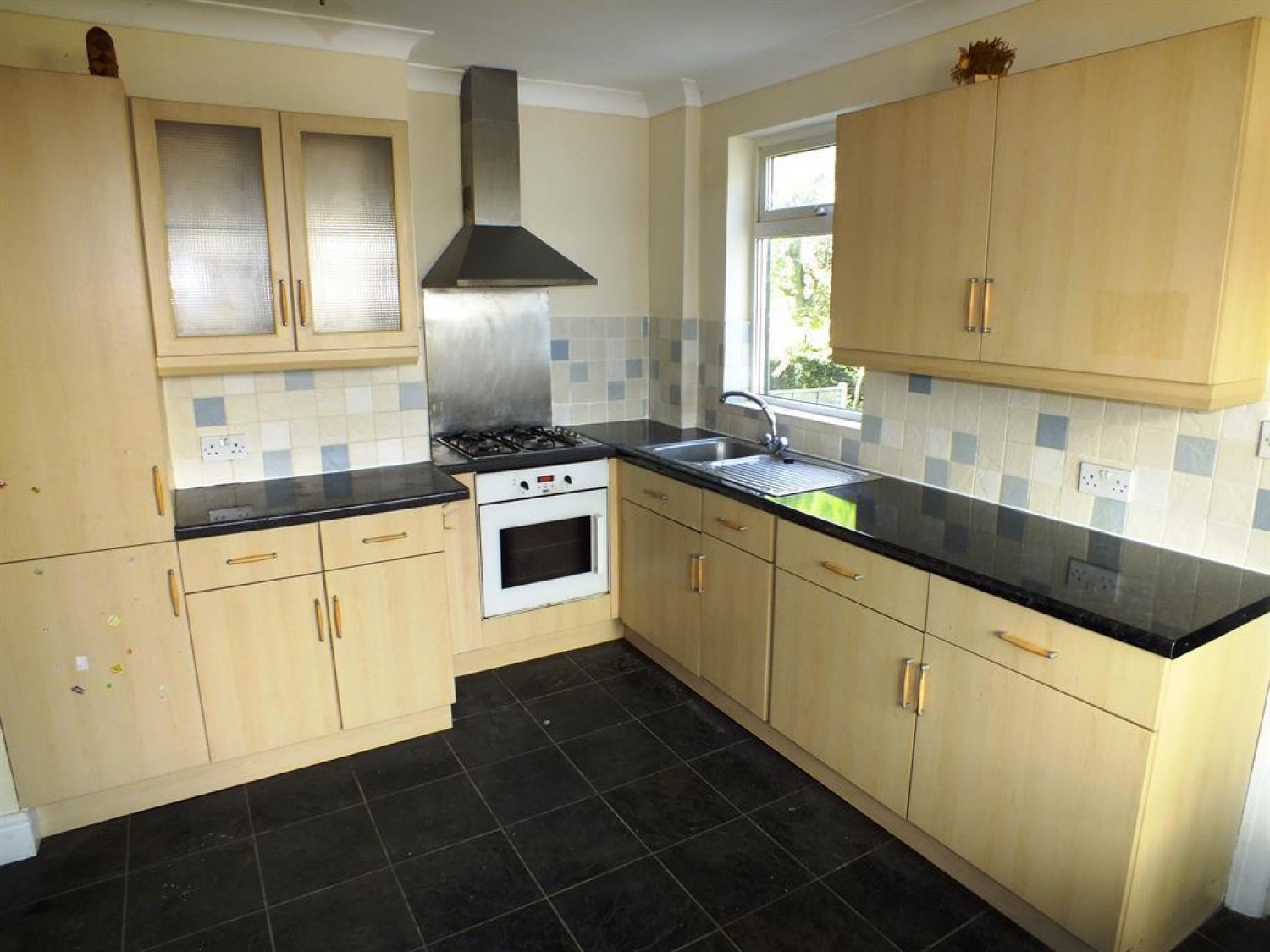 Upland Crescent, Oakwood, Leeds,LS8 2TB