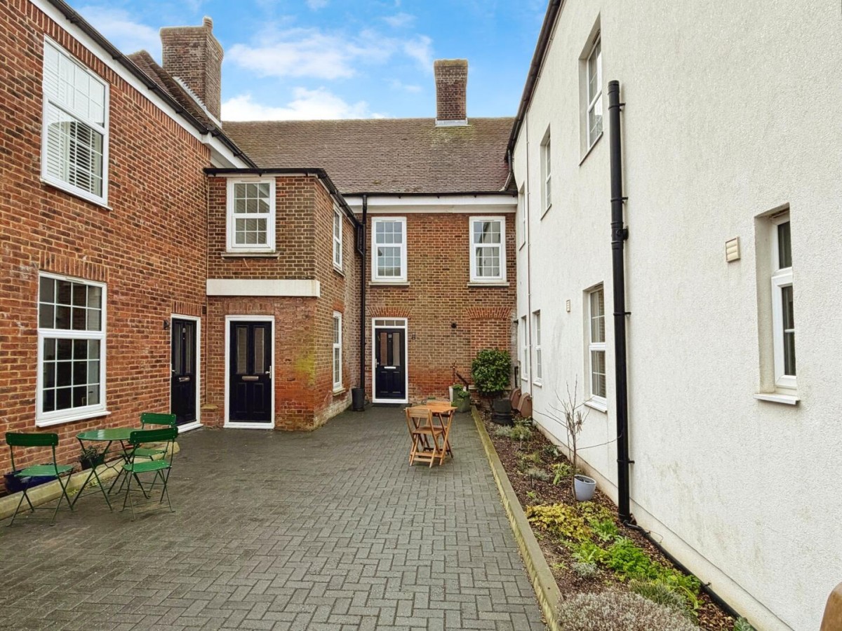 Major Close, Folkestone