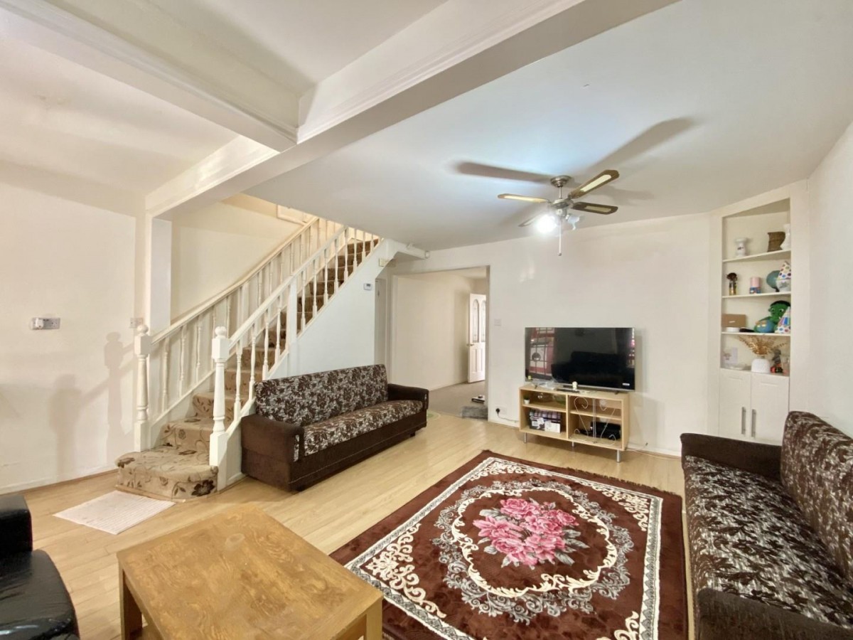 Ashford Avenue, Hayes, UB4 0NA