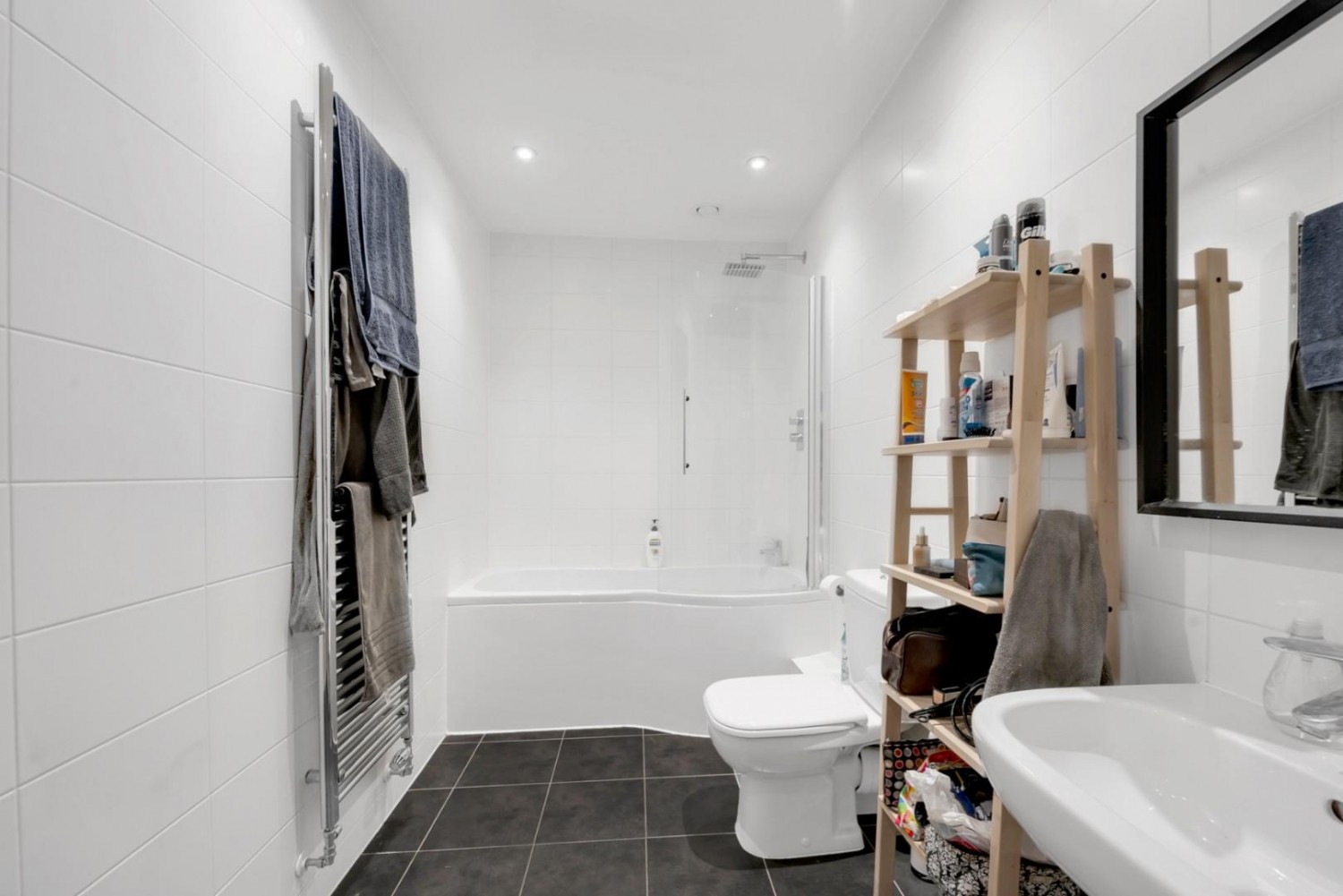 Barn Street, London, N16