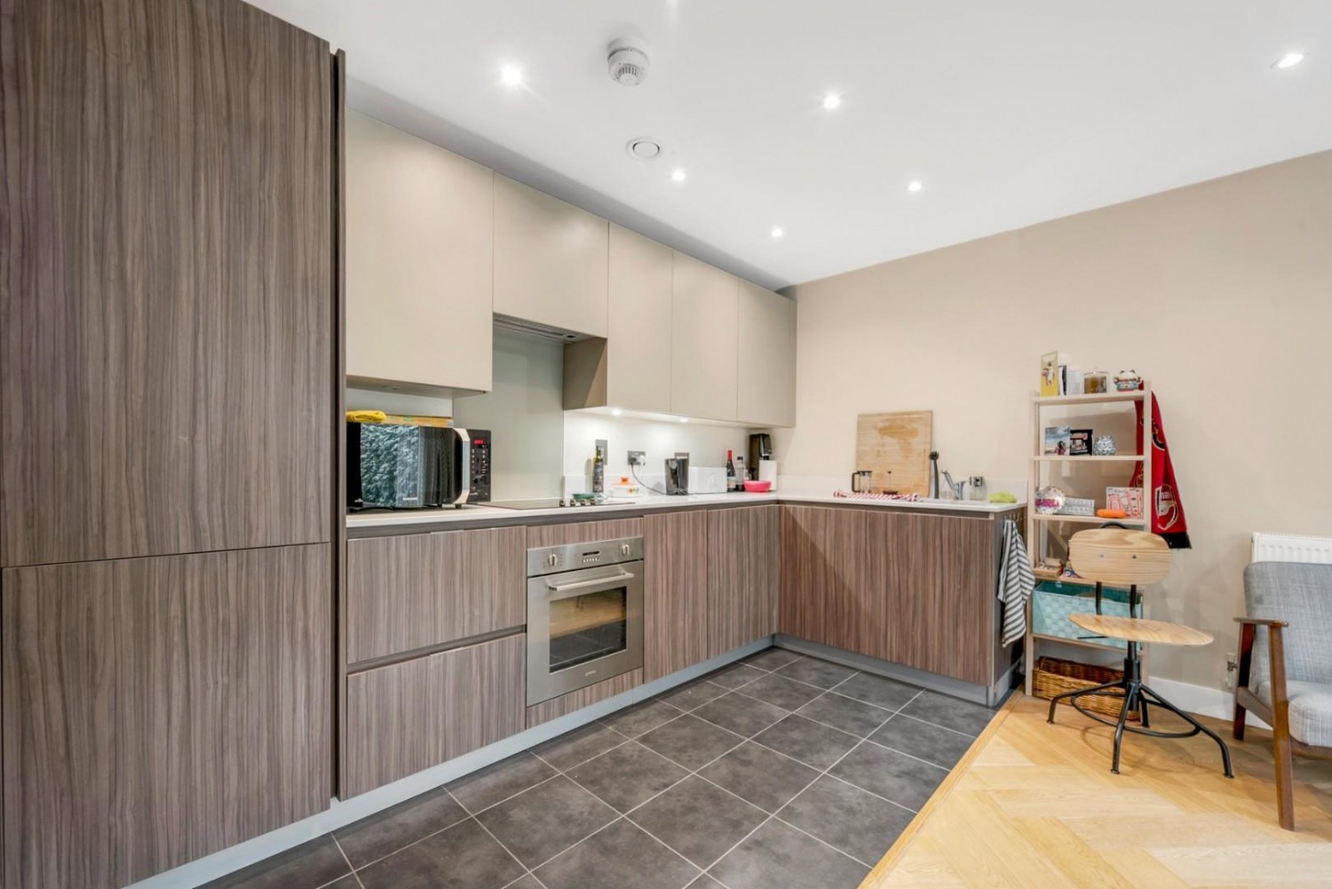 Barn Street, London, N16