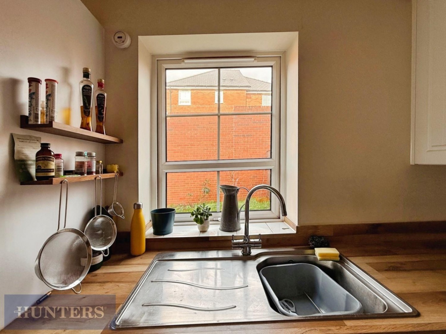 Finch Close, Alphington