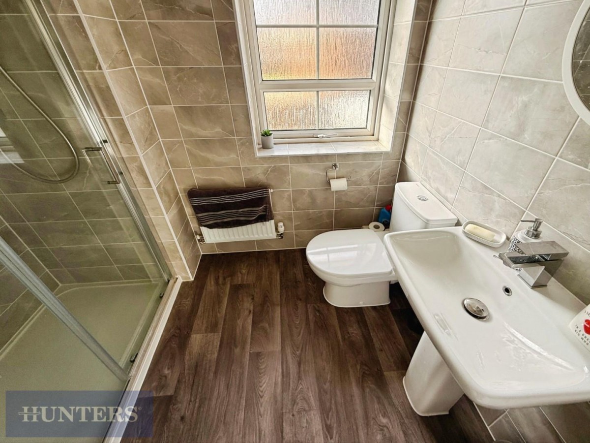 Finch Close, Alphington