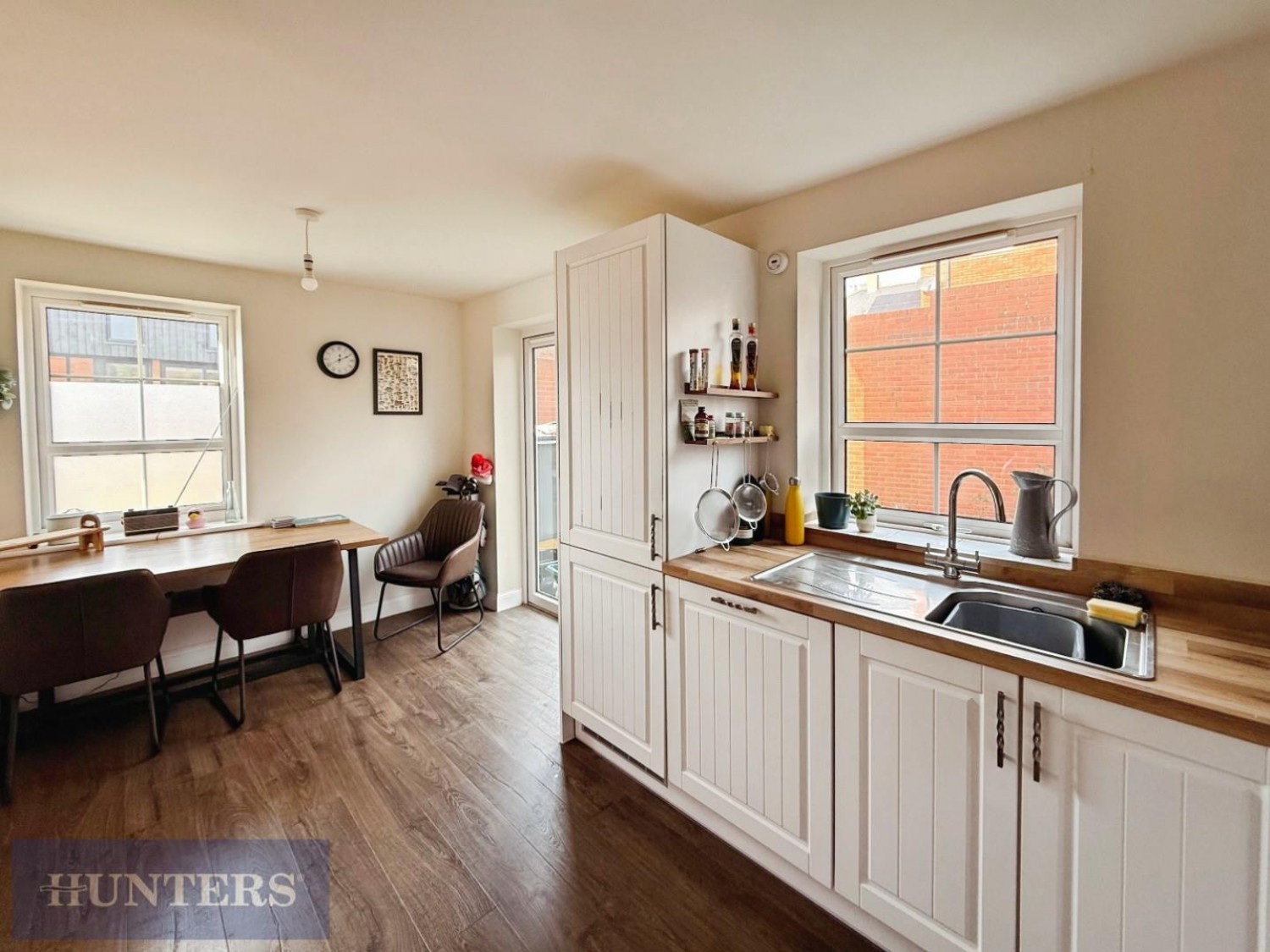 Finch Close, Alphington