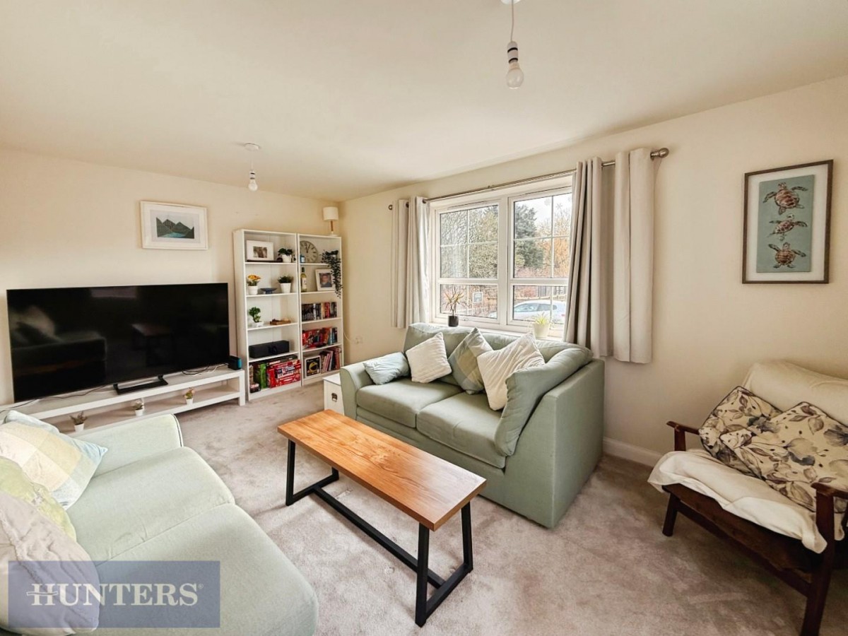 Finch Close, Alphington