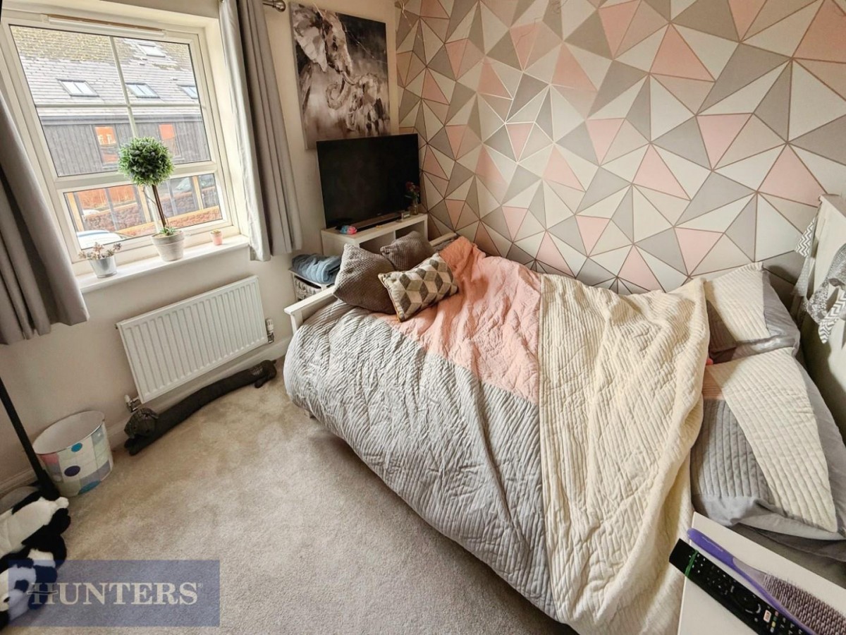 Finch Close, Alphington