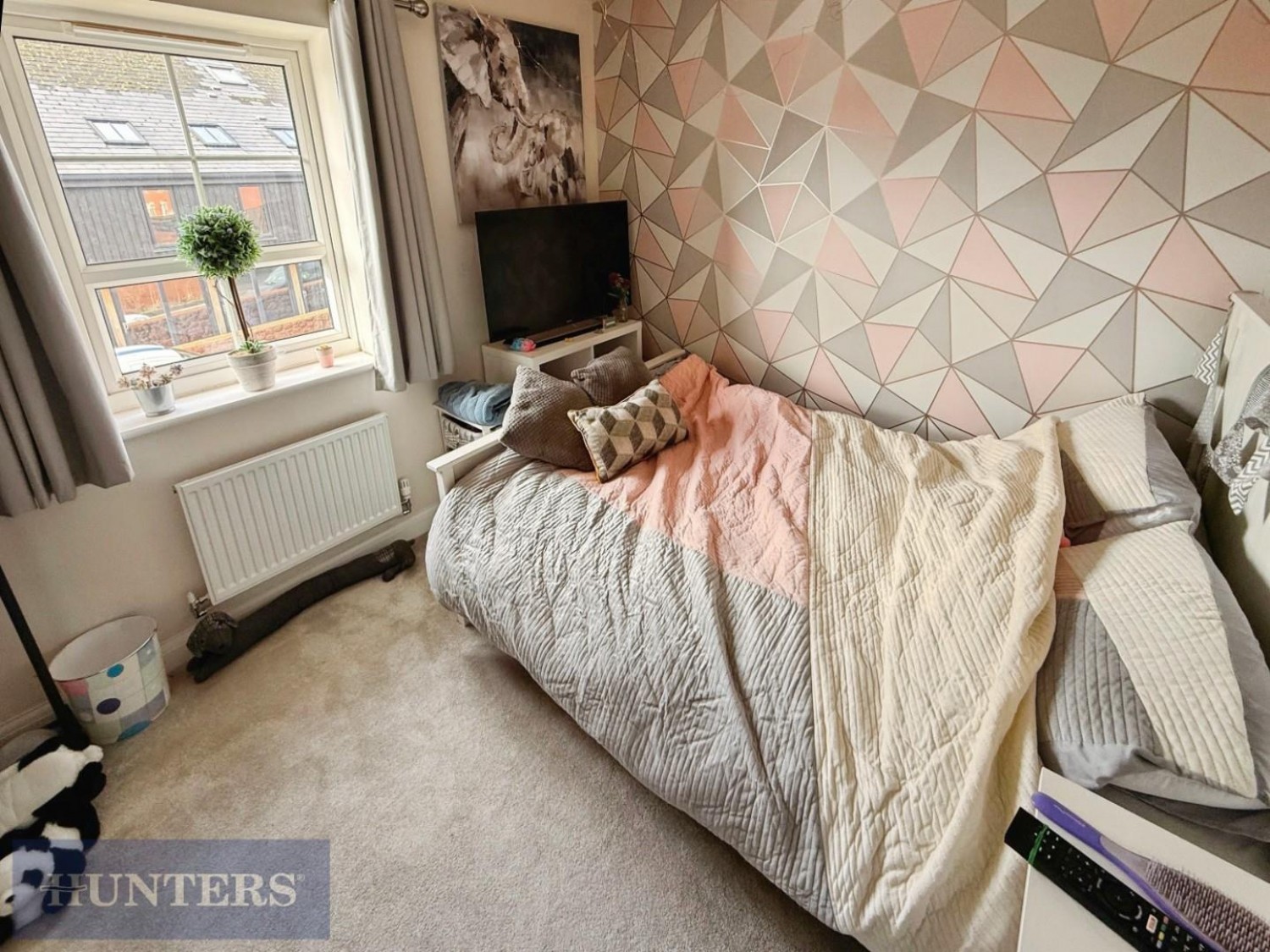 Finch Close, Alphington