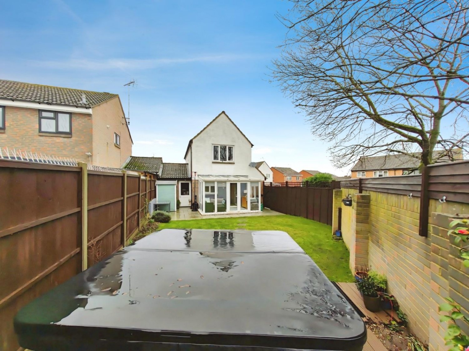 Wren Close, Wokingham, Berkshire