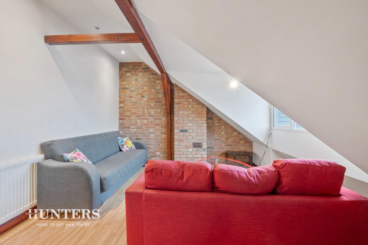 Brondesbury Park, Willesden Green, London, NW2