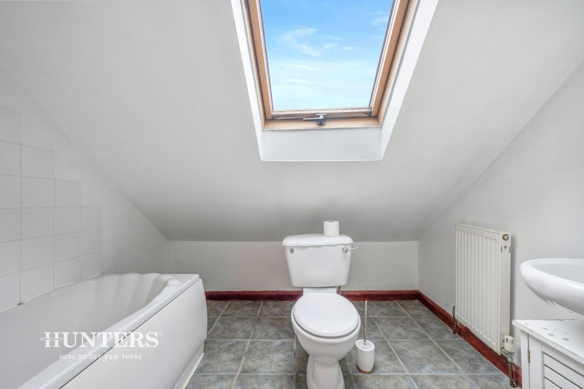 Brondesbury Park, Willesden Green, London, NW2